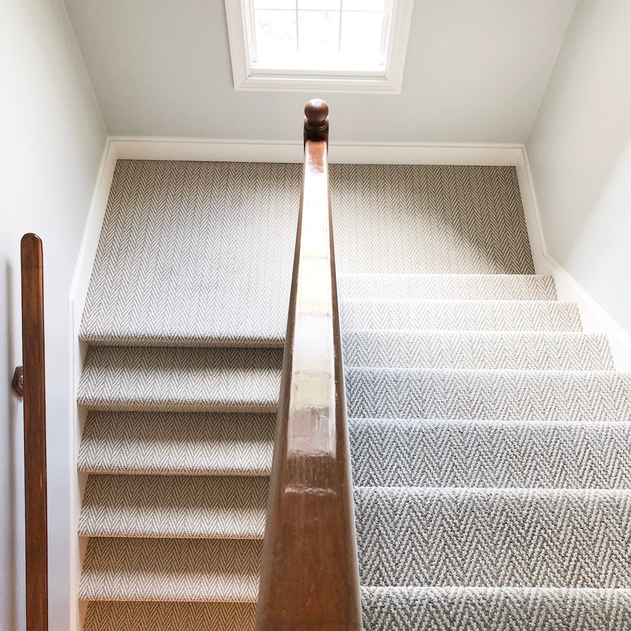 Carpeted Stairs for a Stylish Home