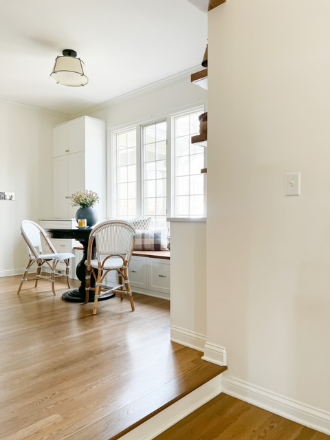 White oak hardwood flooring in a kitchen.